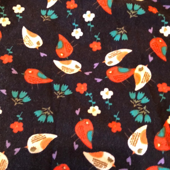 Lularoe OS Leggings - Picture 3 of 3